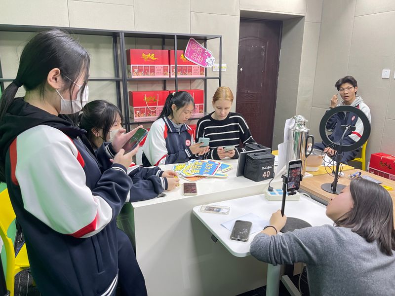 23级电商班上课照片4